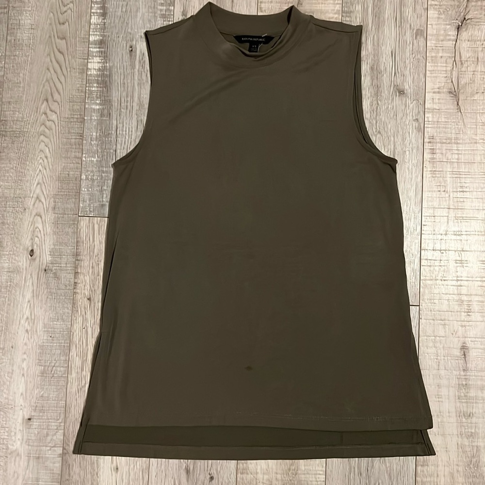Banana Republic Tank Top